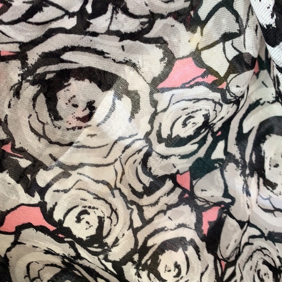 Scarf - Picture 2 of 2